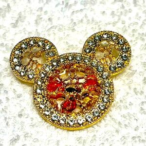 Pretty Mickey or Minnie shaped mouse ears brooch